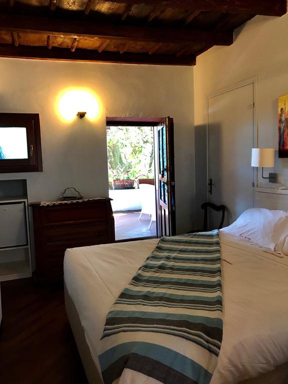 Casamariuccia Guest House Massino Visconti Екстериор снимка